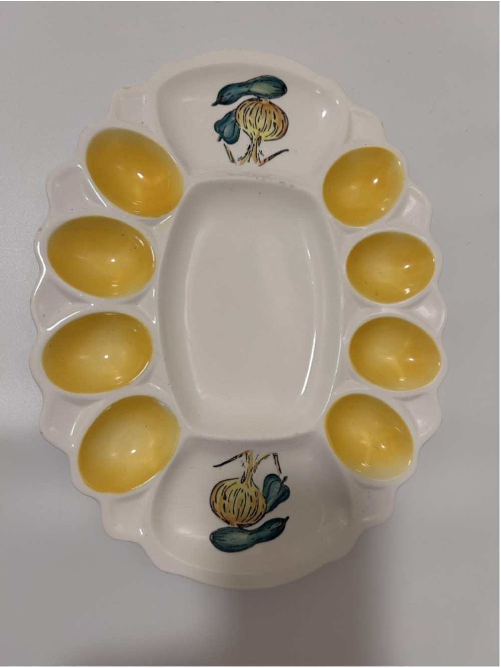 White Ceramic Egg Platter Yellow Wells Mid Century Modern Oval Farmhouse Kitchen - Picture 4 of 4